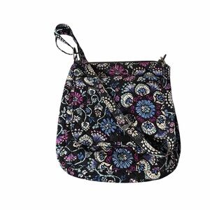Vera Bradley Carson Mailbag Crossbody Handbag Purse In Ramble Retired